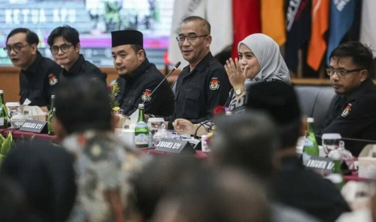 KONFERENSI PERS: Polsek Cikupa saat menggelar konferensi pers ungkap kasus pencurian Hp, kemarin. (ISTIMEWA)