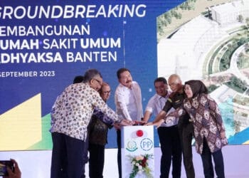 Heboh! Ribuan Ekor Ikan Muncul di Sungai Ciujung Kabupaten Serang