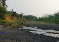Jadi Sumber Air Bersih Warga, Sungai Ciberang di Lebak Surut