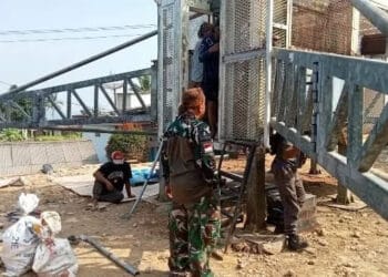 TNI Bangun Tower Combet BTS di Kasepuhan Cisitu Lebak