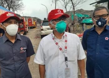 PMI Kota Tangerang Sigap Tangani Warga Terdampak Kebakaran TPA Rawa Kucing