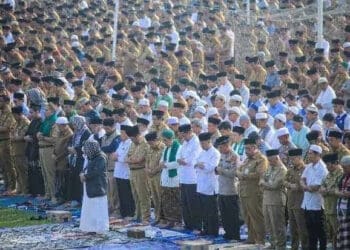 Mohon Hujan, Pemkot Tangerang Gelar Salat Istisqa Bersama Ribuan Masyarakat
