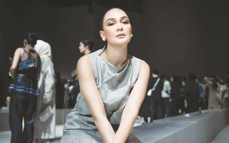 Luna Maya Ketempelan Makhluk Halus Saat Syuting di Goa Jepang