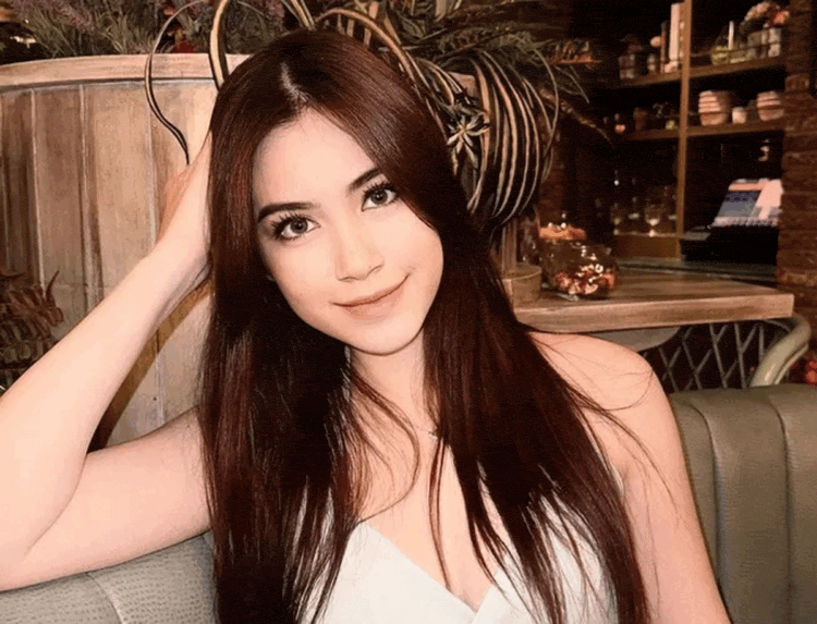 Usai Jadi Korban Penganiayaan Sang Pacar, Rinoa Aurora Datangi Psikolog