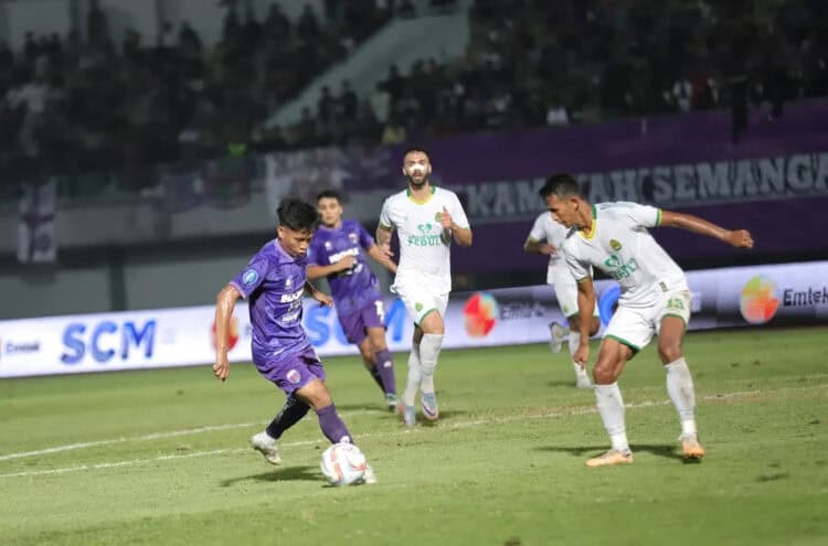 Dipimpin Wasit Jepang, Persita Menang