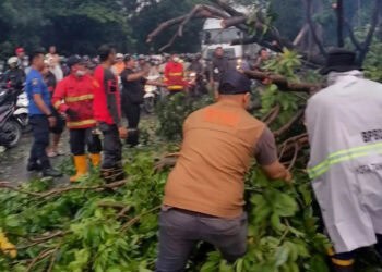 Warga Kota Tangerang Diminta Waspada Bencana Musim Penghujan