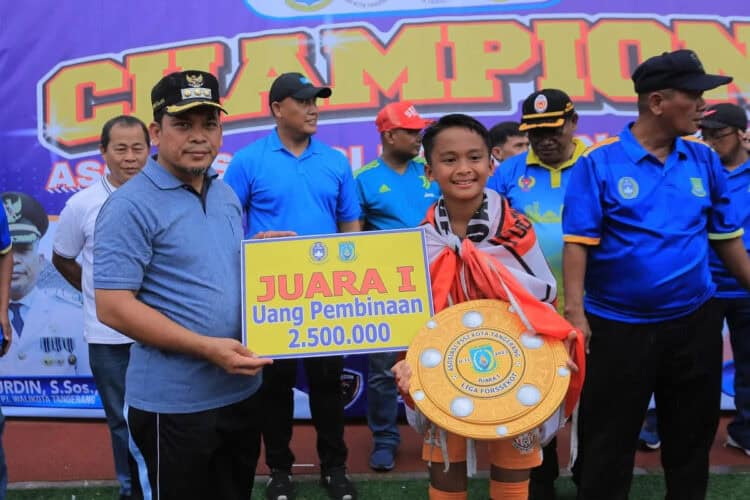 Saksikan Final Liga Forssekot Tangerang, Pj: Banyak Calon Atlet Sepakbola Berbakat