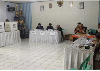 Pelaksanaan PSU di TPS 13, Kampung Kebon Cau, Kelurahan Pandeglang, Kecamatan Pandeglang, Sabtu (24/2/2024). (DOKUMEN/SATELITNEWS.COM)