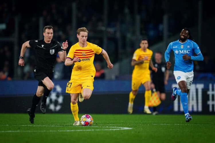 Kurang Tenang, Barca Ditahan Imbang Napoli 1-1