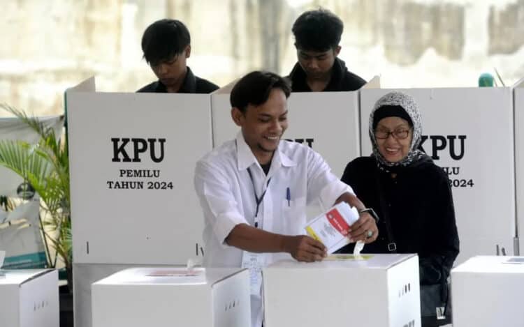 Pemilih Antusias Ikuti Pemungutan Suara Susulan di Tangsel