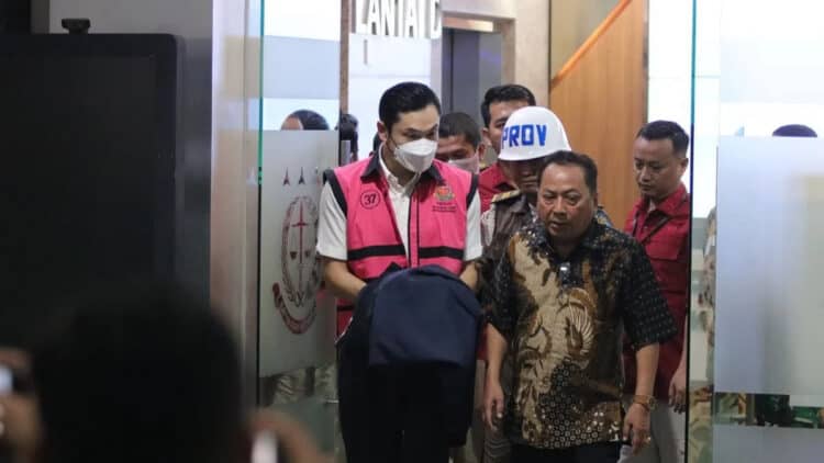 Suami Terseret Kasus Korupsi Timah, Gaya Hidup Sandra Dewi Jadi Sorotan Netizen