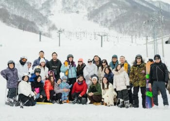 Raffi Ahmad Boyong Keluarga Liburan ke Jepang, Sewa Puluhan Vila