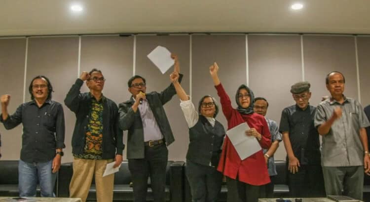 Tegur Jokowi, Akademisi Sampaikan Seruan Salemba