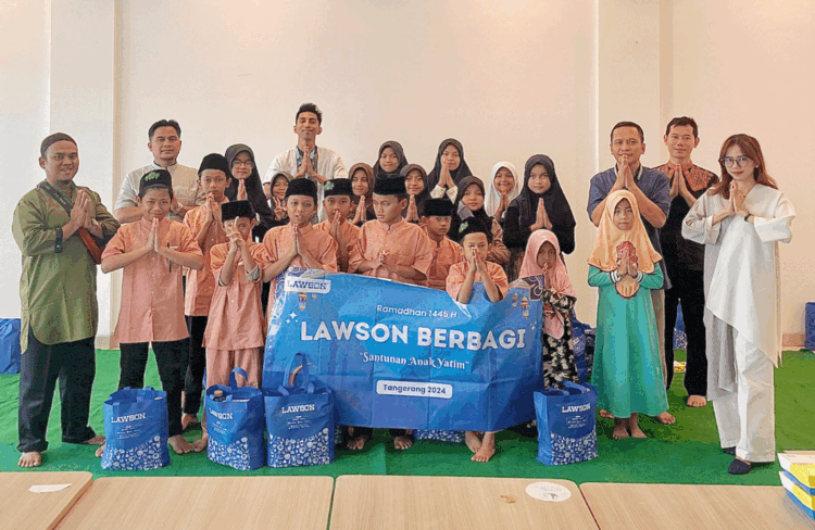 Lawson Berbagi Kebahagiaan Ramadan Bersama Anak Yatim di Tangerang