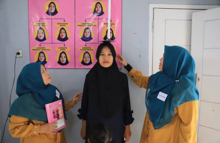Berkenalan dengan Kartini Masa Kini, Yuyun Sopiah Kader Posyandu Kota Tangerang