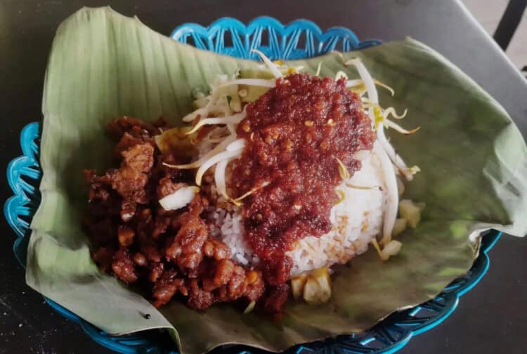 Ayo Mampir, Nasi Lengko Khas Cirebon Kini Hadir di Cibodas