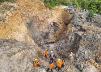 Timbul Gas Asam dan Rawan Longsor, Pencarian Korban Tambang Batubara di Lebak Disetop
