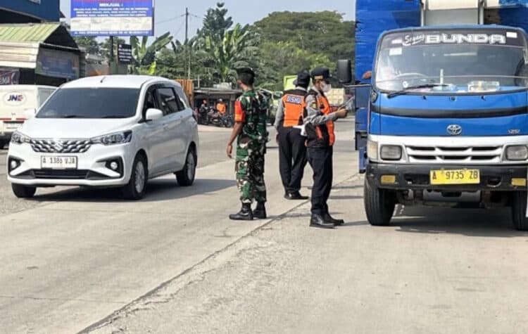 13 Kendaraan Angkutan Barang Kena Razia di Kabupaten Tangerang