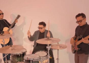 Lirik Lagu Gagal-Ngatmombilung