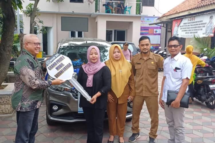 Kaget, Sering Menabung di Simpedes Tiba - Tiba Dapat Mobil Baru