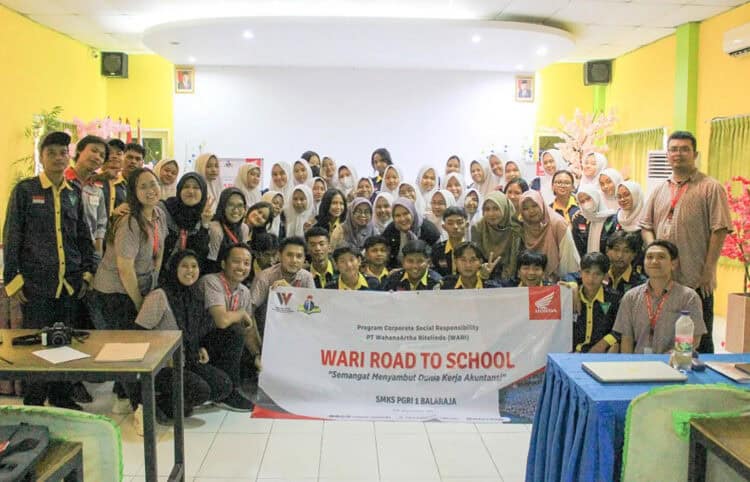 WARI Road to School Edukasi Keuangan Siswa SMKS PGRI 1 Balaraja