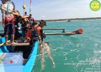 2 Warga Kemayoran yang Tenggelam di Pantai Karangsek Lebak Ditemukan Tewas