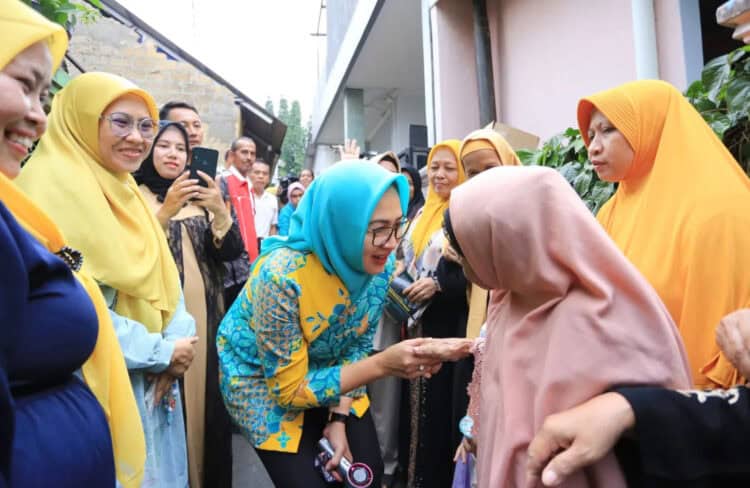 Kampanye Pertama di Ciputat, Airin Bicara Jaminan Kesehatan Gratis