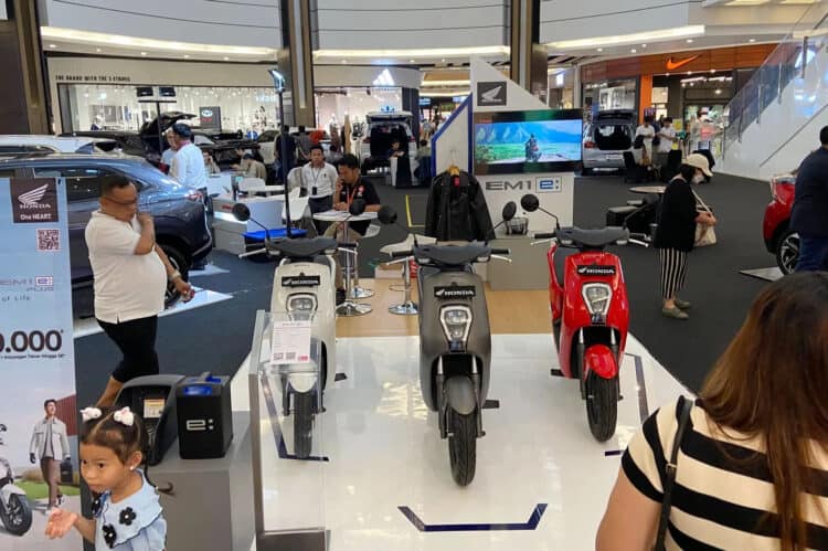 WMS Perkenalkan Sepeda Motor Listrik Lewat Honda EV Exhibition di AEON Mall BSD