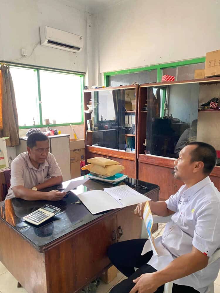 Bapenda Kabupaten Serang, ketuk pintu wajib pajak. Ini dilakukan, untuk menagih tunggakan pajak. (ISTIMEWA)