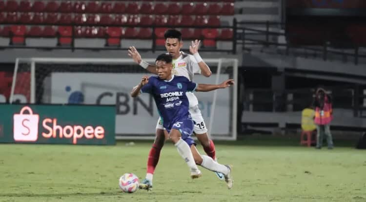 Bakal Berduel, Pelatih Persita Mengaku Kenal Gaya Bermain Persik Kediri