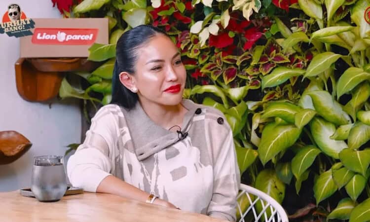 Nikita Mirzani Emosi Usai Razman Singgung Percintaan Vadel Badjideh dengan Lolly