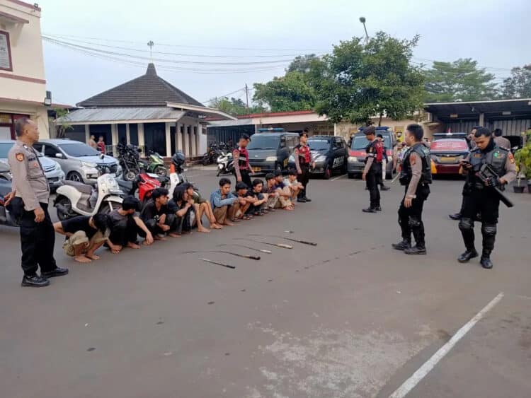 Terlibat Tawuran di Pondok Aren, Belasan Remaja Ditangkap