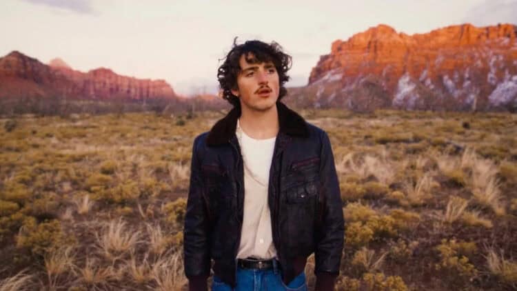 Lirik Lagu Beautiful Things – Benson Boone