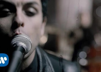 Lirik Lagu Boulevard Of Broken Dreams – Green Day
