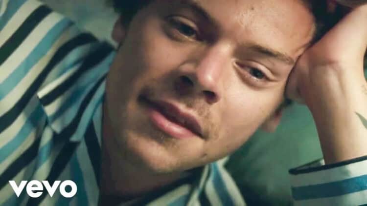 Lirik Lagu Adore You – Harry Styles