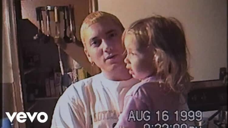 Lirik Lagu Temporary – Eminem feat. Skylar Grey