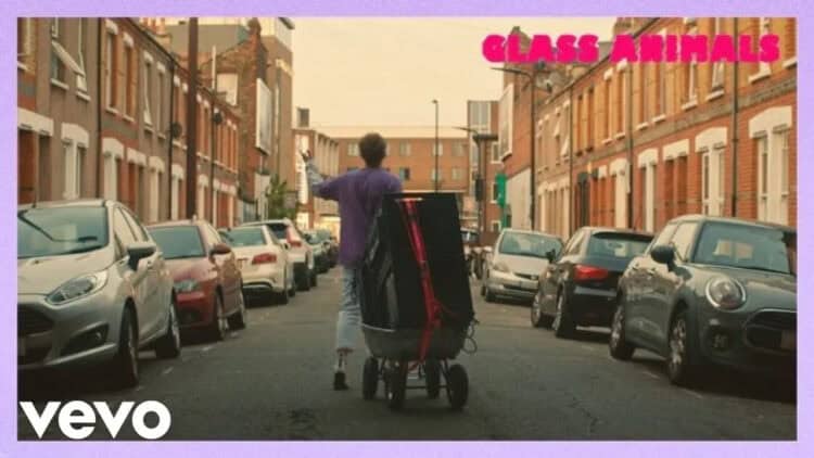 Lirik Lagu Heat Waves – Glass Animals