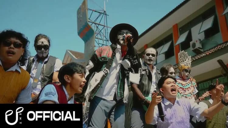 Lirik Lagu Sialan – EJ Peace Feat. Kuburan Band