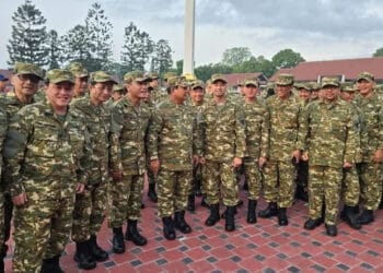 Raffi Ahmad Gagah Berseragam Komcad
