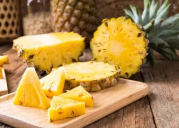 4 Buah yang Sebaiknya Tak Dikonsumsi Tiap Hari