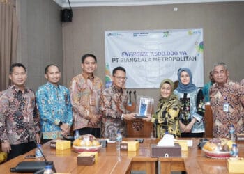 Kolaborasi Untuk Transportasi Hijau Jakarta, PLN Energize 7,5 MVA Pool Bus Bianglala