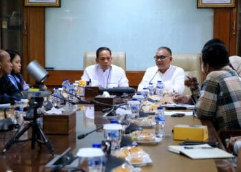 RAPAT JOB TRAINING KETENAGAKERJAAN – PJ WALIKOTA7