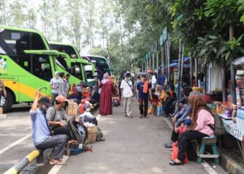48081terminal-poris-plawad-mulai-lakukan-persiapan-sambut-musim-libur-nataru-480811