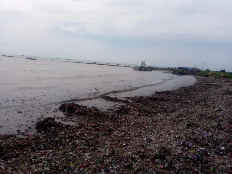 Terkait Bangunan Liar di Pantai Teluk, DPKPP Pandeglang Tidak Bisa Berbuat Banyak