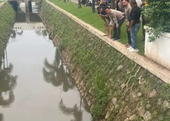 Niat Mencari Ikan, Seorang Anak Tewas Tenggelam di Saluran Bizzlink
