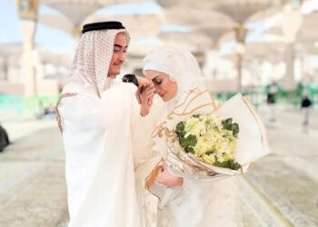 Zumi Zola Resmi Menikah dengan Putri Zulkifli Hasan di Masjid Nabawi