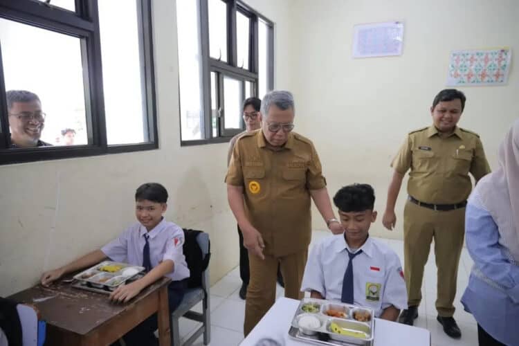 Benyamin Davnie Klaim Pelaksanaan MBG Berjalan Lancar