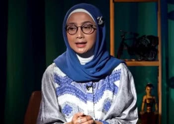 Cerita Desy Ratnasari Soal Kedekatannya Denga Ruben