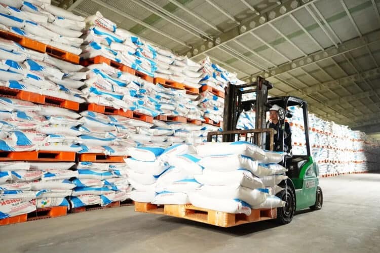 Pupuk Bersubsidi di Banten Tersedia