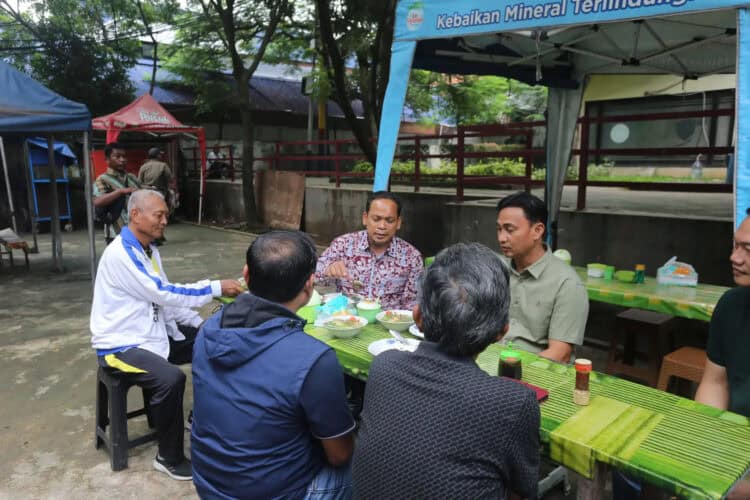 Long Weekend, Pj Wali Kota Tangerang Kulineran di Parlan